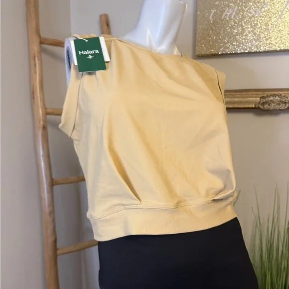 HALARA Patitoff Flow Crew Neck Sleeveless Cropped Yoga Tank Top M Curds & Whey - Picture 6 of 8